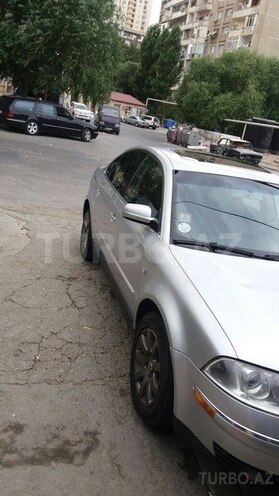 Volkswagen Passat 2002, 345,000 km - 1.8 л - Bakı