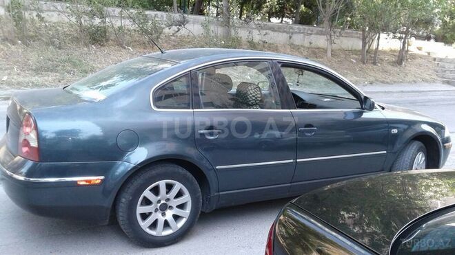 Volkswagen Passat 2001, 320,000 km - 1.8 l - Bakı