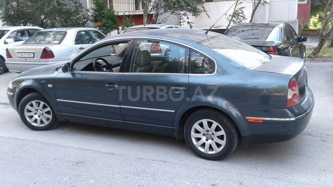 Volkswagen Passat 2001, 320,000 km - 1.8 l - Bakı