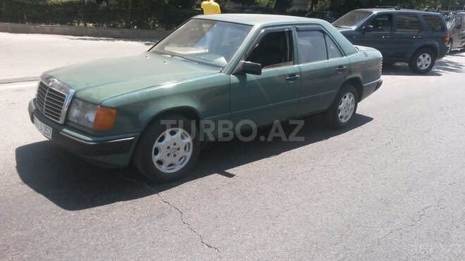Mercedes E 200 1989, 370,000 km - 2.0 l - Bakı