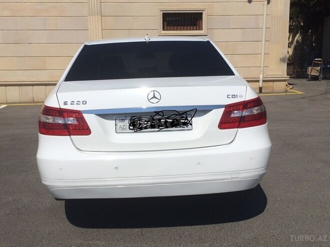 Mercedes E 220 2009, 200,000 km - 2.2 l - Bakı
