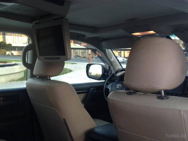 Toyota Land Cruiser 2011, 132,000 km - 4.0 l - Bakı
