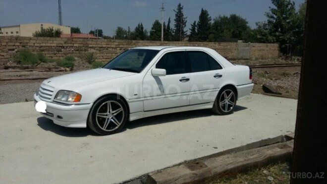 Mercedes C 240 1999, 170,125 km - 2.4 l - Bərdə