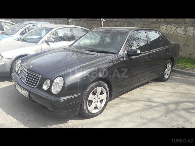 Mercedes E 220 2001, 400,000 km - 2.2 l - Bakı
