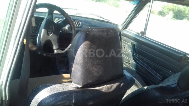 LADA (VAZ) 2106 1987, 385,000 km - 1.3 l - Sabirabad