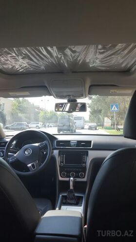Volkswagen Passat 2012, 50,000 km - 0.3 l - Gəncə