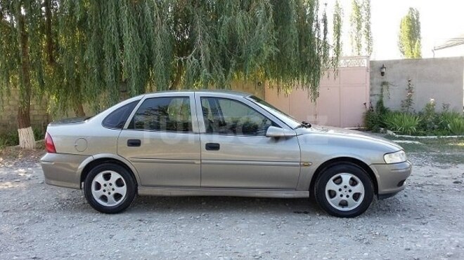 Opel Vectra 2000, 261,650 km - 1.8 л - Bakı