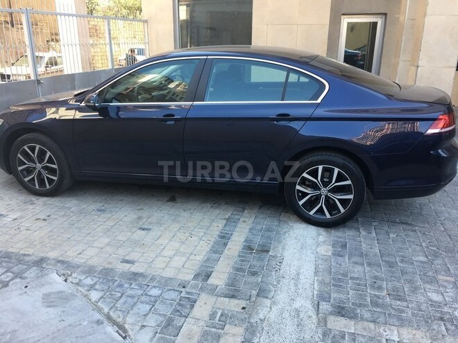 Volkswagen Passat 2016, 18,000 km - 1.8 l - Bakı