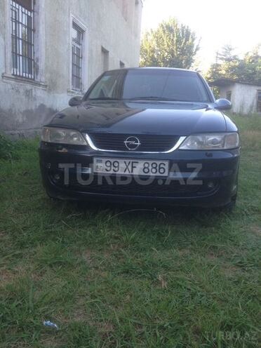 Opel Vectra 2000, 238,000 km - 2.0 l - Zaqatala