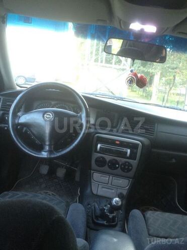 Opel Vectra 2000, 238,000 km - 2.0 l - Zaqatala