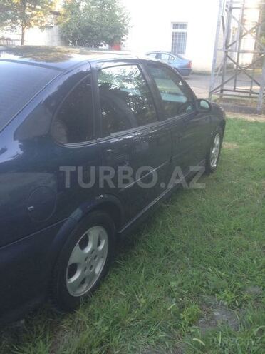 Opel Vectra 2000, 238,000 km - 2.0 l - Zaqatala