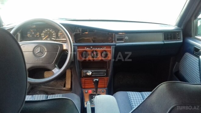 Mercedes 190 1992, 324,270 km - 2.0 l - Sumqayıt