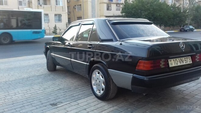 Mercedes 190 1992, 324,270 km - 2.0 l - Sumqayıt