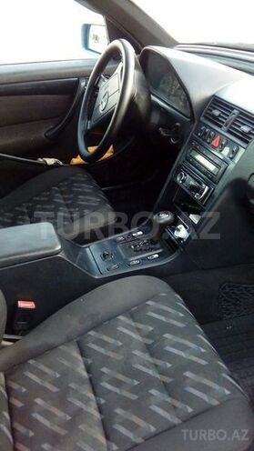 Mercedes C 220 1999, 230,000 km - 2.2 л - Bakı