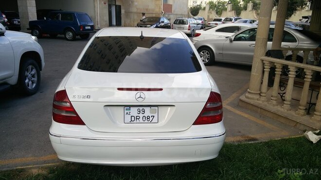 Mercedes E 320 2003, 360,000 km - 3.2 l - Bakı