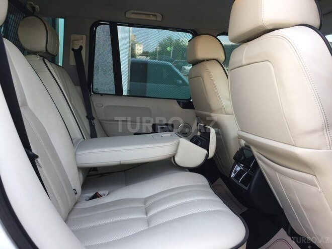 Land Rover Range Rover 2007, 178,000 km - 4.2 л - Bakı