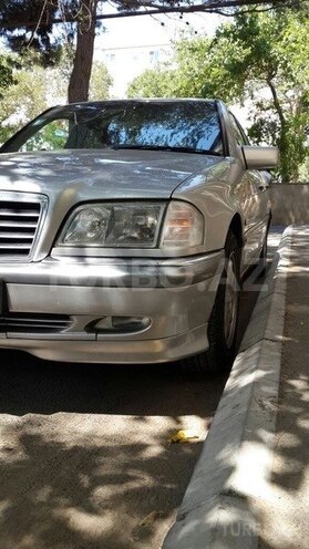 Mercedes C 180 1999, 226,000 km - 1.8 l - Bakı