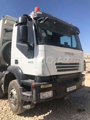 Iveco  2011, 198,000 km - 4.2 l - Bakı