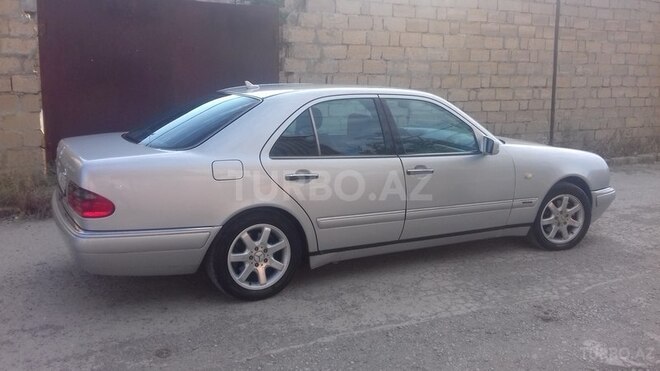 Mercedes E 300 1997, 295,000 km - 3.0 l - Bakı