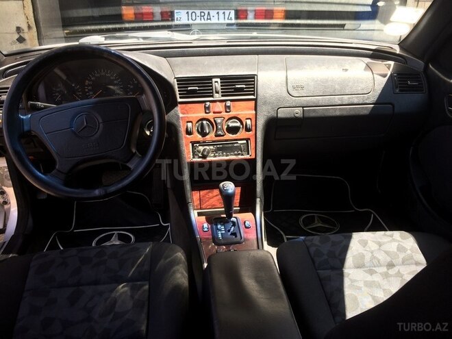 Mercedes C 180 1998, 215,000 km - 1.8 l - Bakı