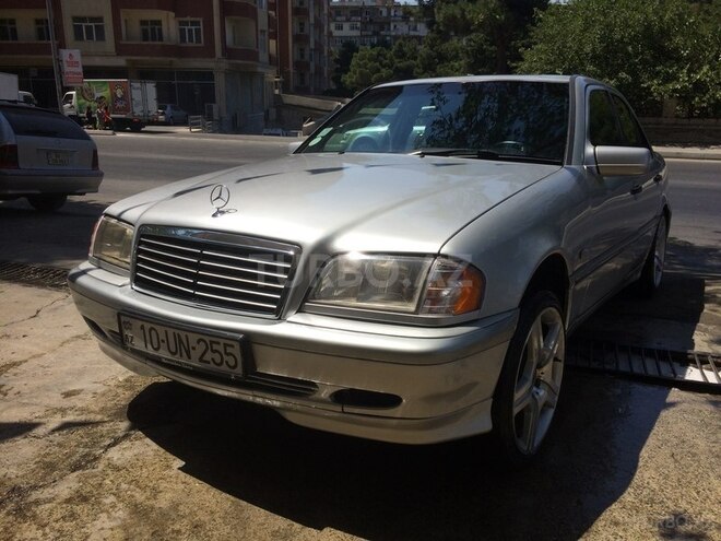 Mercedes C 180 1998, 215,000 km - 1.8 l - Bakı