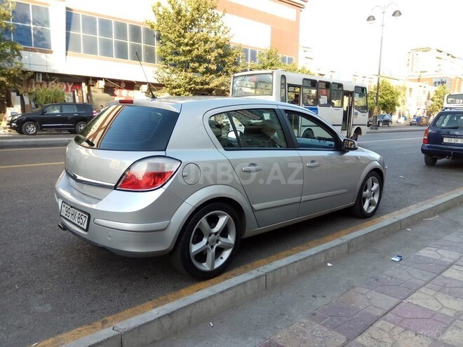 Opel Astra 2005, 160,261 km - 2.0 l - Bakı