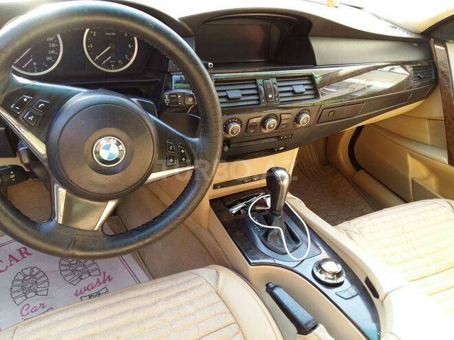BMW 525 2004, 198,000 km - 2.5 l - Bakı