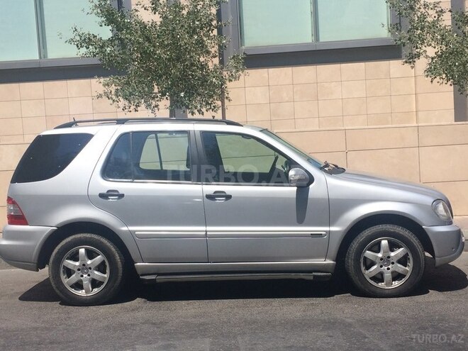 Mercedes ML 270 2004, 274,000 km - 2.7 l - Bakı