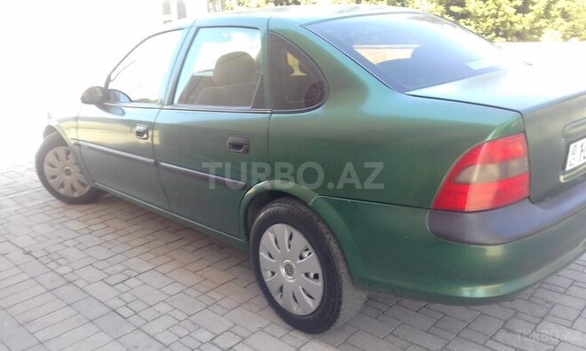 Opel Vectra 1997, 240,000 km - 2.0 л - Balakən