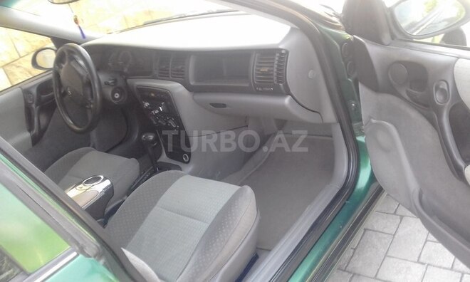 Opel Vectra 1997, 240,000 km - 2.0 л - Balakən