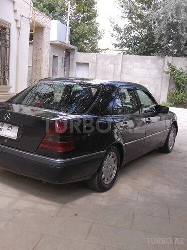 Mercedes C 230 1997, 182,000 km - 2.3 l - Bakı