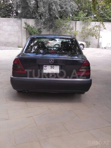 Mercedes C 230 1997, 182,000 km - 2.3 l - Bakı