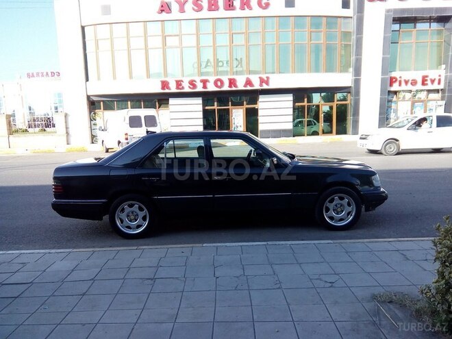 Mercedes E 230 1990, 225,000 km - 2.3 l - Xaçmaz