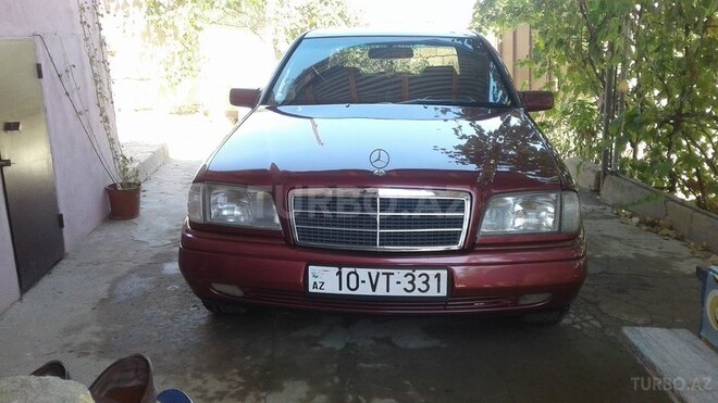 Mercedes C 220 1993, 483,985 km - 2.2 l - Bakı