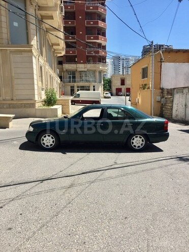 Mercedes C 200 1996, 260,000 km - 2.0 л - Bakı
