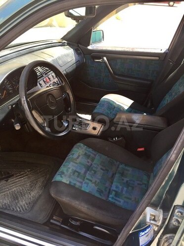 Mercedes C 200 1996, 260,000 km - 2.0 л - Bakı