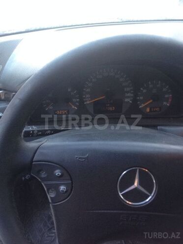 Mercedes E 240 2001, 350,000 km - 0.2 l - Bakı