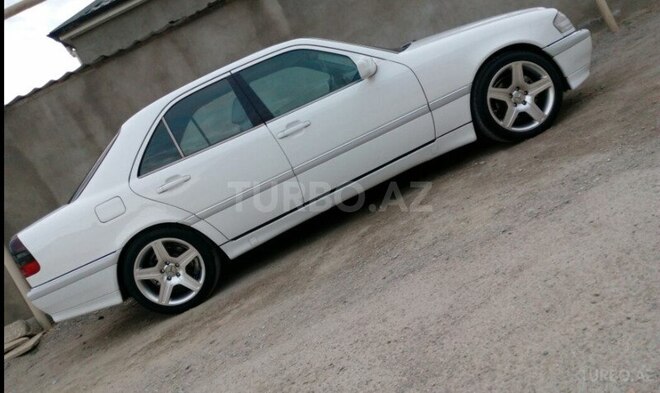 Mercedes C 230 1999, 205,431 km - 2.3 l - Bakı