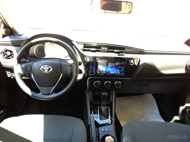 Toyota Corolla 2016, 9,500 km - 1.6 l - Bakı