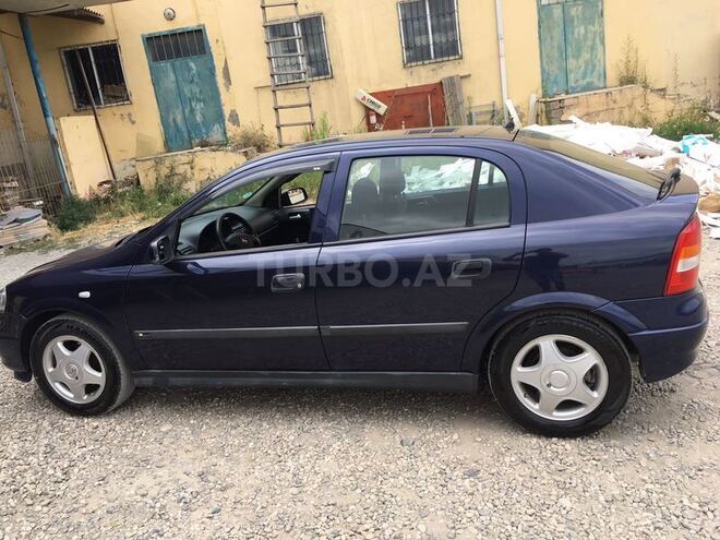 Opel Astra 1999, 299,000 km - 1.6 l - Quba