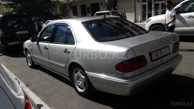 Mercedes E 230 1998, 333,333 km - 2.3 l - Bakı