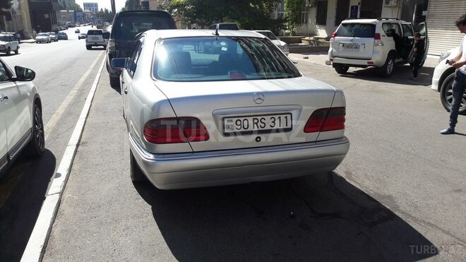 Mercedes E 230 1998, 333,333 km - 2.3 l - Bakı