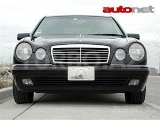 Mercedes E 240 2000, 200,000 km - 2.4 l - Bakı