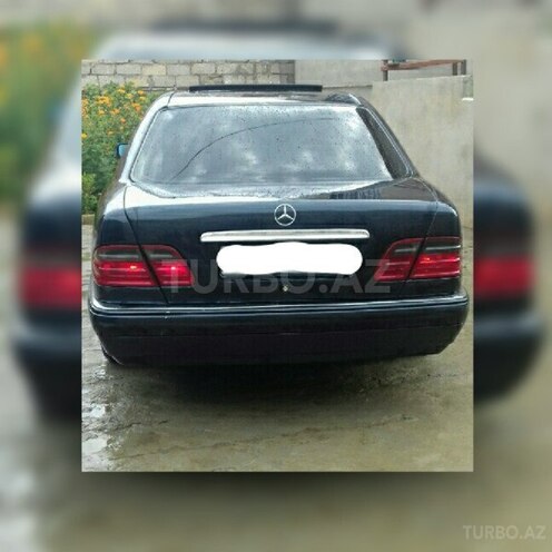 Mercedes E 240 2000, 200,000 km - 2.4 l - Bakı