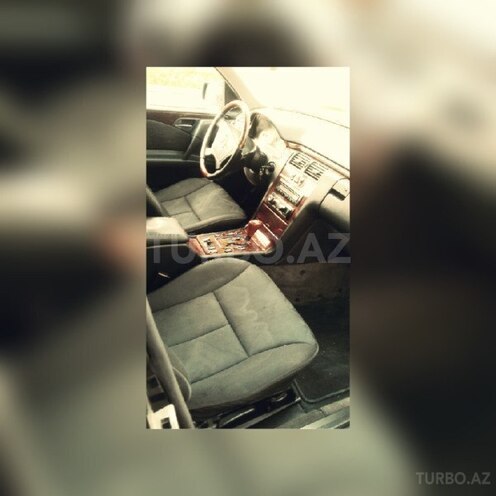 Mercedes E 240 2000, 200,000 km - 2.4 l - Bakı