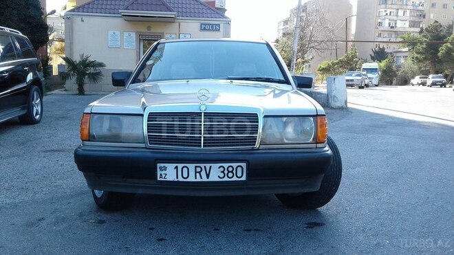 Mercedes 190 1990, 330,000 km - 2.0 л - Bakı