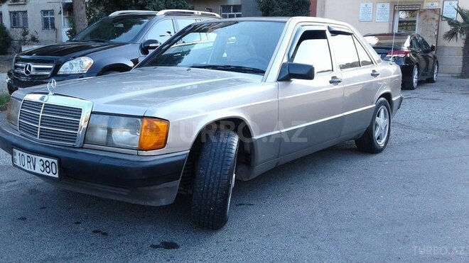 Mercedes 190 1990, 330,000 km - 2.0 л - Bakı