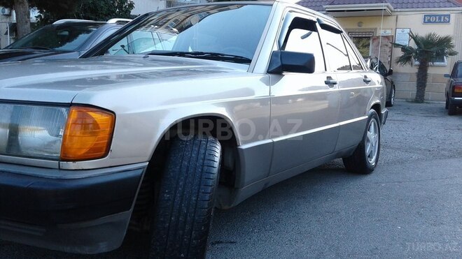 Mercedes 190 1990, 330,000 km - 2.0 л - Bakı