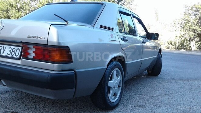 Mercedes 190 1990, 330,000 km - 2.0 л - Bakı
