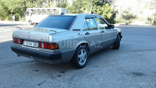 Mercedes 190 1990, 330,000 km - 2.0 л - Bakı